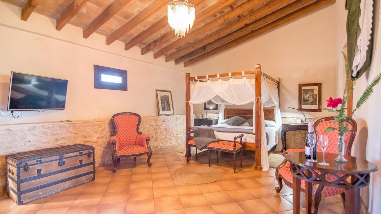 Agroturismo Petit Hotel Son Perdiu - Adults Only Sa Ràpita Zewnętrze zdjęcie